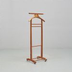 1331 6319 VALET STAND